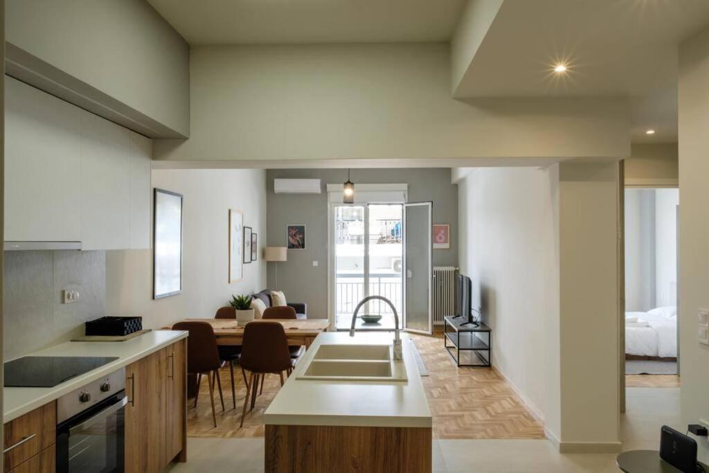 Modern Pangrati Flat! Apartment Athens Exterior photo